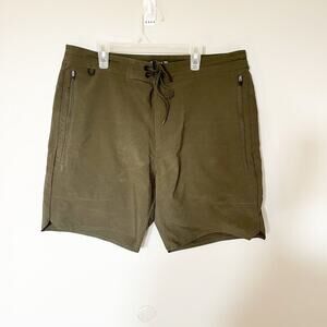Huckberry Roark Layover Travel Shorts Mens 33 Green Everyday Stretch Hiking